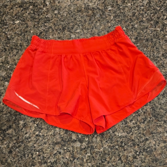 lululemon athletica Pants - Lululemon LR Hotty Hot II Shorts